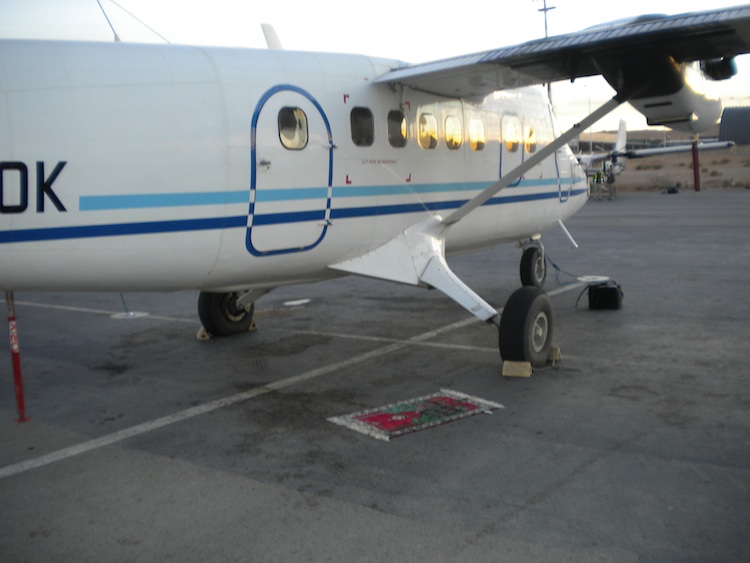 Tapis d’un pilote de ligne, tarmac, Suisse