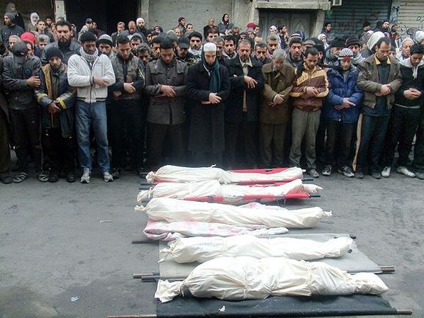 Salat Janaza dans le camp de Yarmouk, Syrie