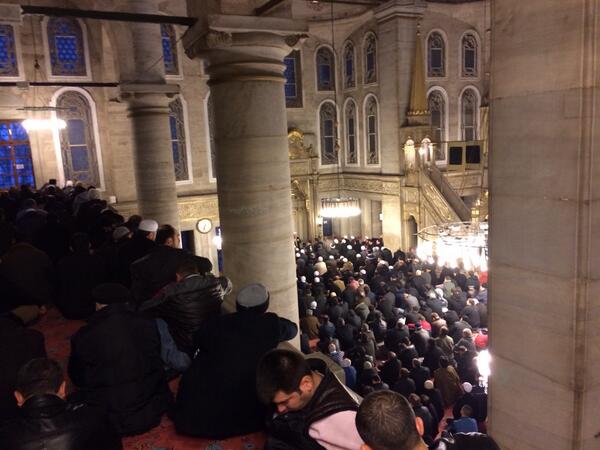 Salat al-Fajr, Istanbul, Turquie