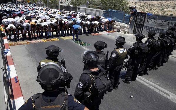 Salat Jumu’a, Palestine