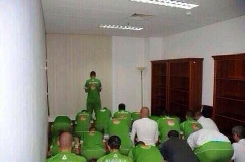 L’équipe nationale d’Algérie avant un match